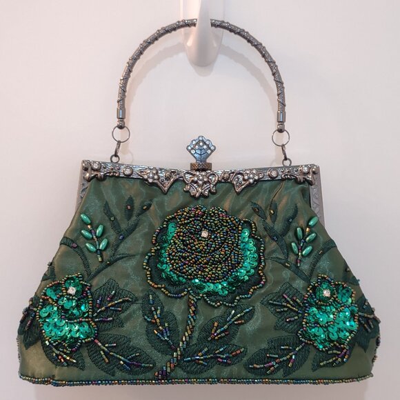 Vintage Floral Embroidered Clutch Handbag - Picture 2 of 8